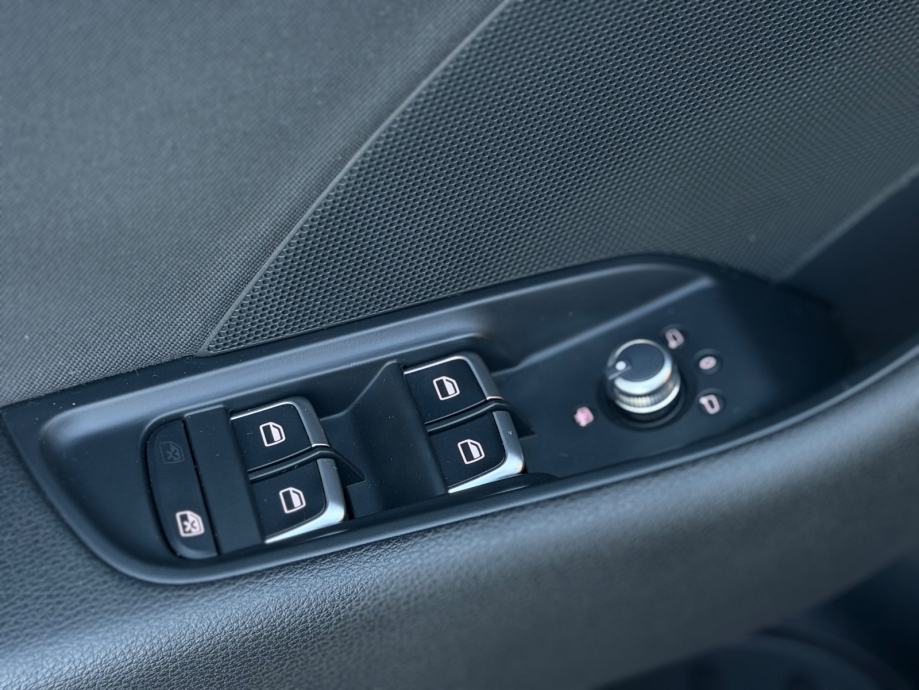 Audi A3 1,6 TDI SPORT LIMUZINA 110 KS 6 BRZINA LED NAVI ALU FELGE NOVO, fotografija 20