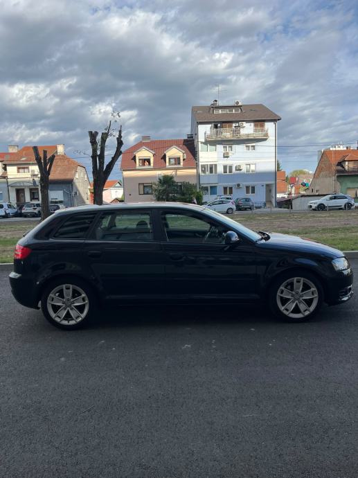 Audi A3 1,6 TDI SPORTBACK, fotografija 4