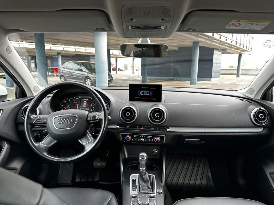 Audi A3 1,6 TDI S-tronic Automatik*Hr.Auto*Veliki servis*LED*Odličan*, fotografija 14