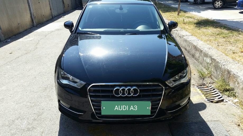 Audi A3 1,6 TDI S-tronic 2014 cca 90Tkm automatik crni