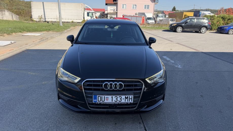 Audi A3 1,6 TDI S-tronic automatik, fotografija 2