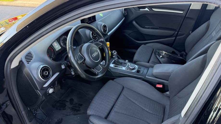 Audi A3 1,6 TDI S-tronic automatik, fotografija 7