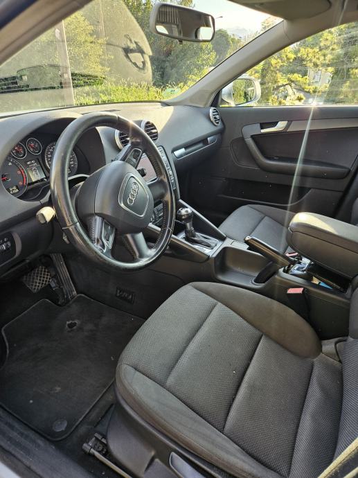 Audi A3 1,6 TDI S-tronic automatik, fotografija 5