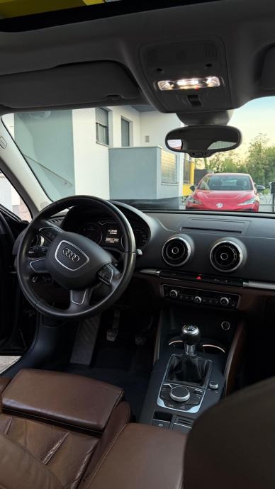 Audi A3 1.6tdi, 1.vlasnik panorama, radar reg. godinu d, fotografija 6
