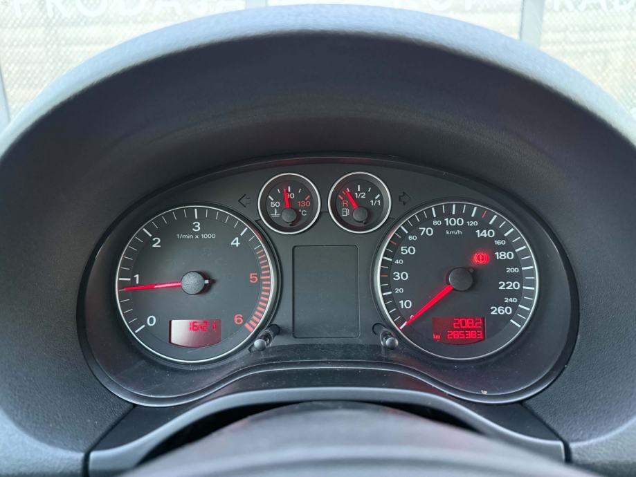 Audi A3 1,9 TDI SPORTBACK** DVOZ.KLIMA, REG 3 / 27, ALU 16 **, fotografija 19