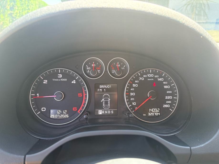 Audi A3 1.9tdi DSG, fotografija 5