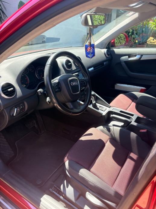 Audi A3 1.9tdi DSG, fotografija 11