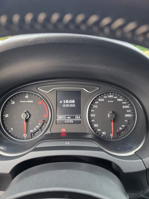 Audi A3 2,0 TDI 3X Sline, fotografija 9