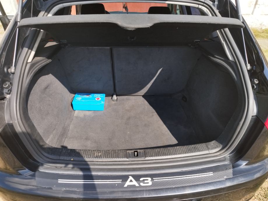 Audi A3 2,0 TDI automatik, fotografija 12