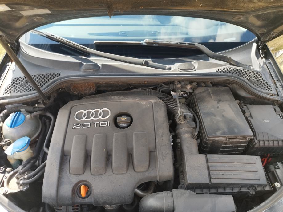 Audi A3 2,0 TDI automatik, fotografija 13