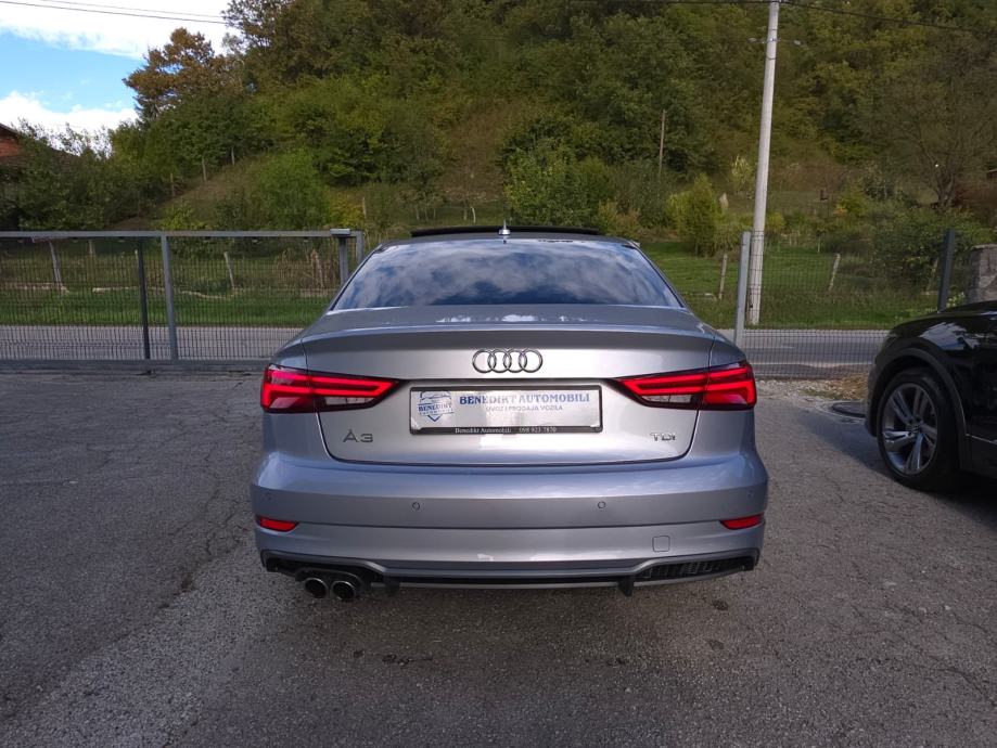 Audi A3 2,0 TDI limuzina — S line — panorama — virtual — servisna, fotografija 6