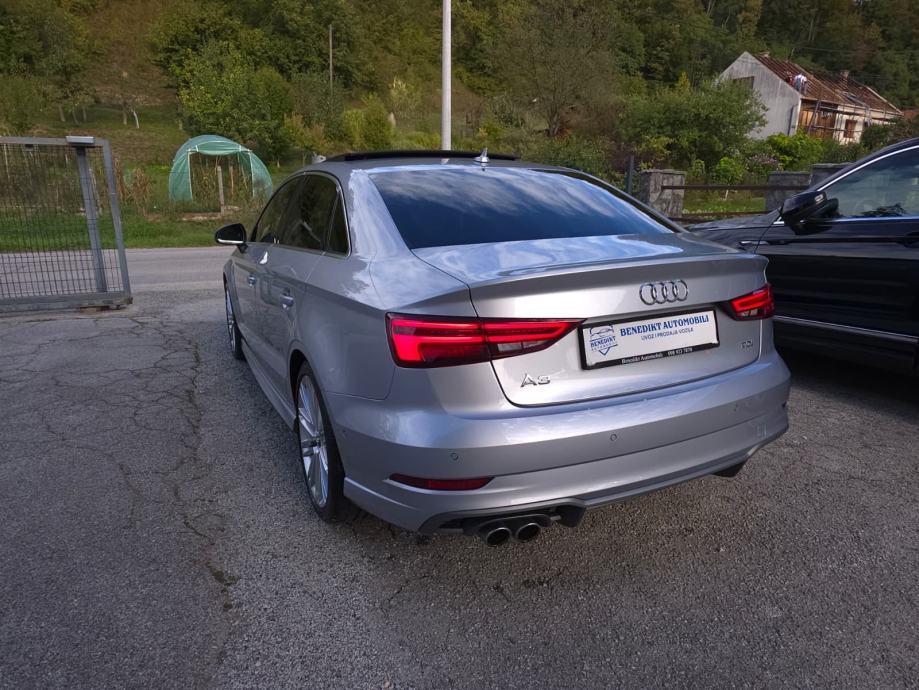 Audi A3 2,0 TDI limuzina — S line — panorama — virtual — servisna, fotografija 7