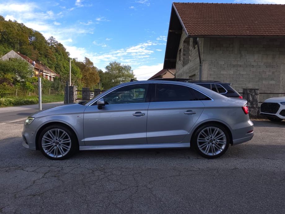 Audi A3 2,0 TDI limuzina — S line — panorama — virtual — servisna, fotografija 8