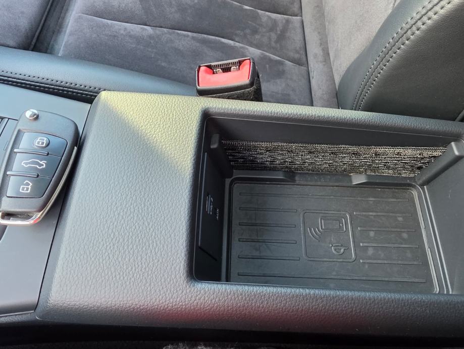 Audi A3 2,0 TDI limuzina — S line — panorama — virtual — servisna, fotografija 18