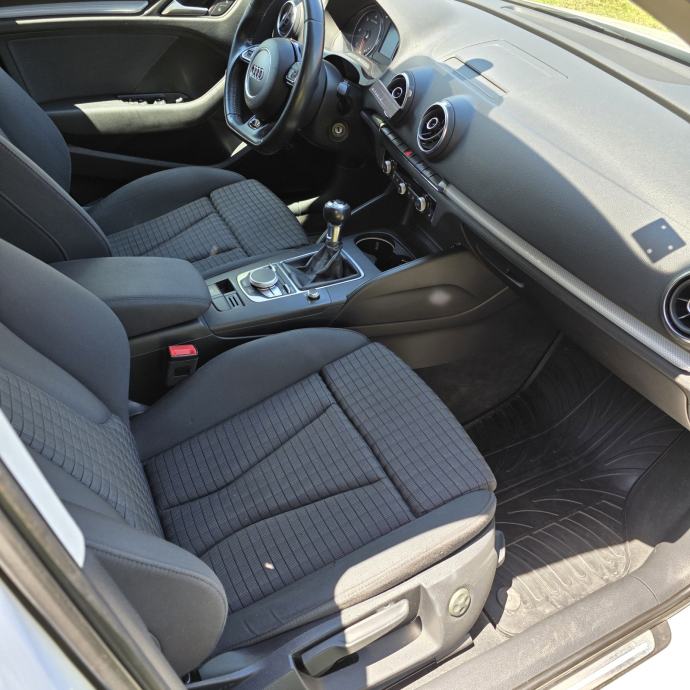 Audi A3 2,0 TDI Limuzina reg 31/05/27, fotografija 6