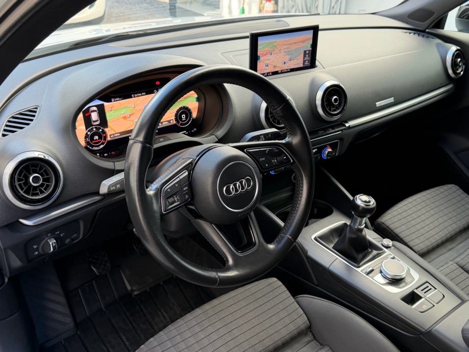 Audi A3 2,0 TDI S-Line-Virtual-1.Vlasnik-Jamstvo na km!, fotografija 20