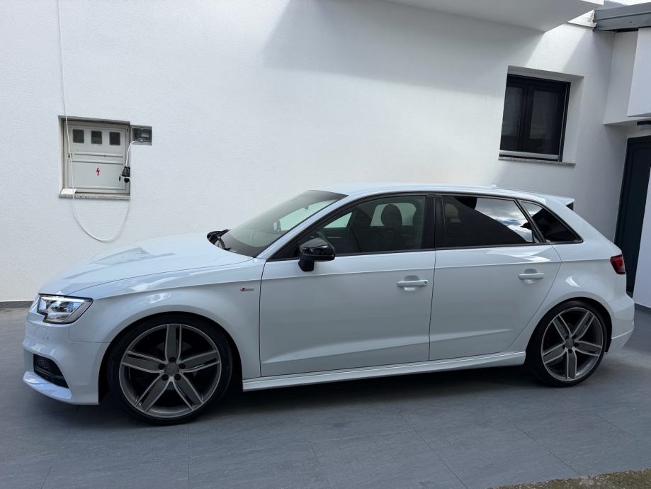 Audi A3 2,0 TDI S-Line-Virtual-1.Vlasnik-Jamstvo na km!, fotografija 12