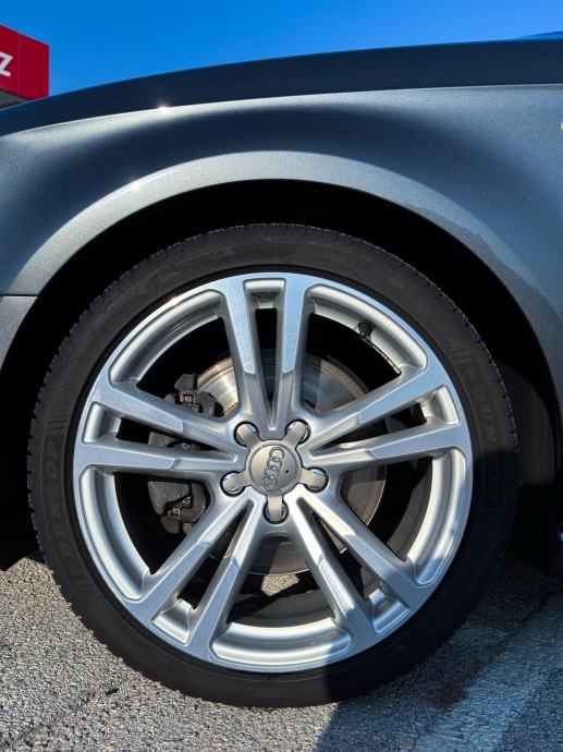 Audi A3 2.0 TDI quattro S line – 135 kW / 184 KS – Bogata oprema, fotografija 8