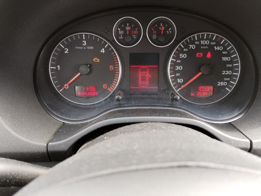 Audi A3 2.0 Tdi Vorglühlampe Blinkt Keine Leistung Audi A3 2,0 TDI, 2006 god.