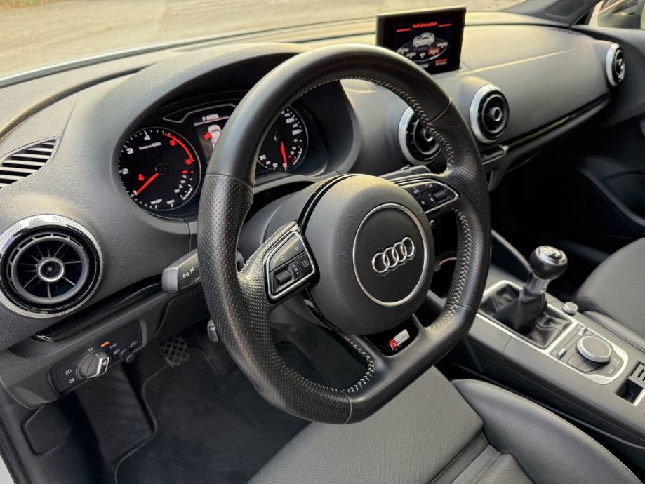 Audi A3 2,0 TDI 3XS-Line Limousine, fotografija 12