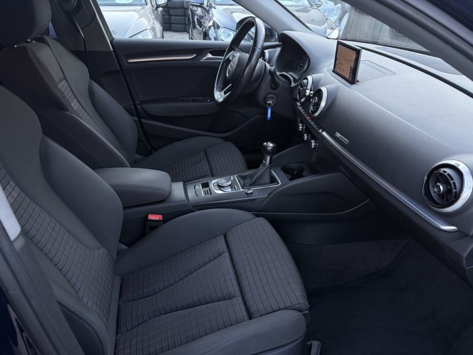 Audi A3 2,0 TDI Sport Limousine *Top oprema* *Nove gume* *Jamstvo*, fotografija 18