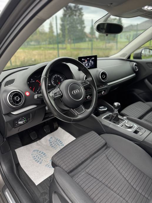 Audi A3 2,0 TDI Sport, fotografija 9