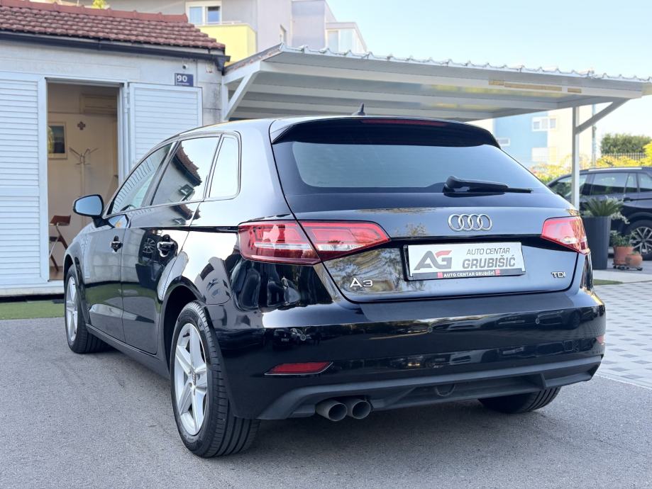 Audi A3 2,0 TDI Sportback Facelift *Nove gume--Veliki servis--Jamstvo*, fotografija 13