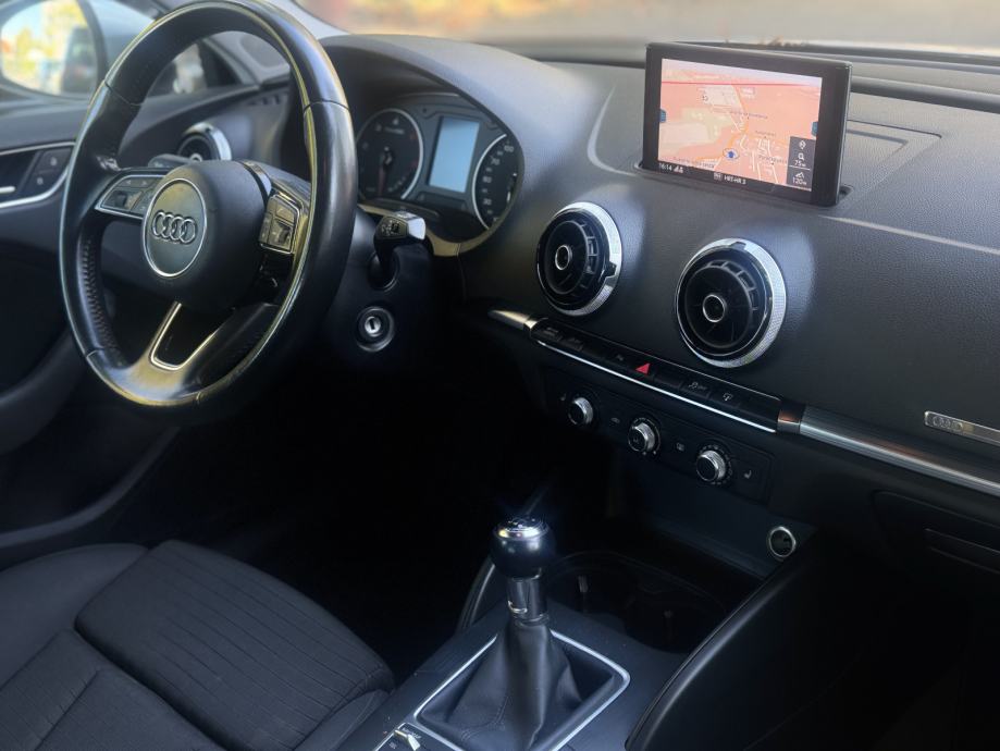 Audi A3 2,0 TDI Sportback *Novi model* *Servisna* *Jamstvo*, fotografija 18
