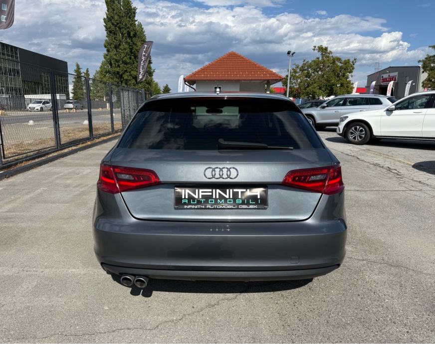 Audi A3 2,0 TDI NAVI, TEMP, AUT. DVOZ.KLIMA, MULTIMEDIA, ALU, XENON, fotografija 6