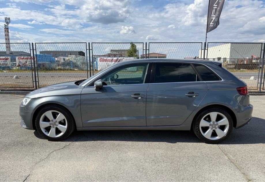 Audi A3 2,0 TDI NAVI, TEMP, AUT. DVOZ.KLIMA, MULTIMEDIA, ALU, XENON, fotografija 4
