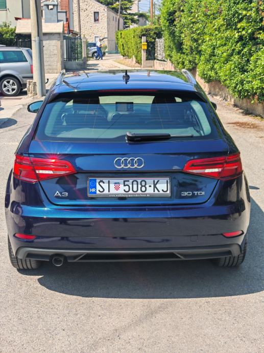 Audi A3 30 TDI virtual, panorama, Automatik, mogućnost zamjene, fotografija 7