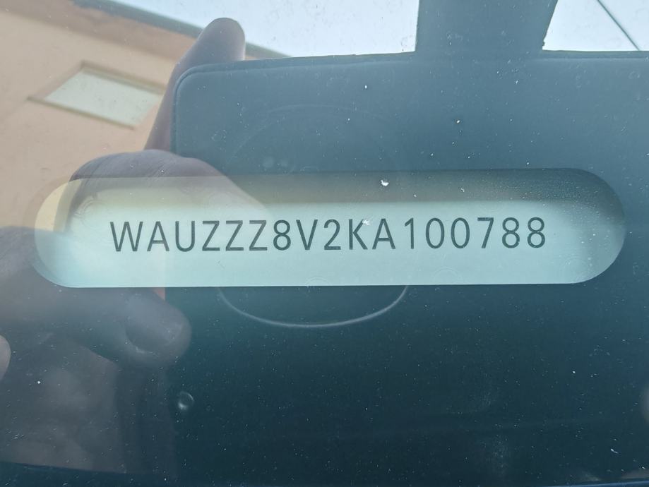 Audi A3 30 TDI virtual, panorama, Automatik, mogućnost zamjene, fotografija 16