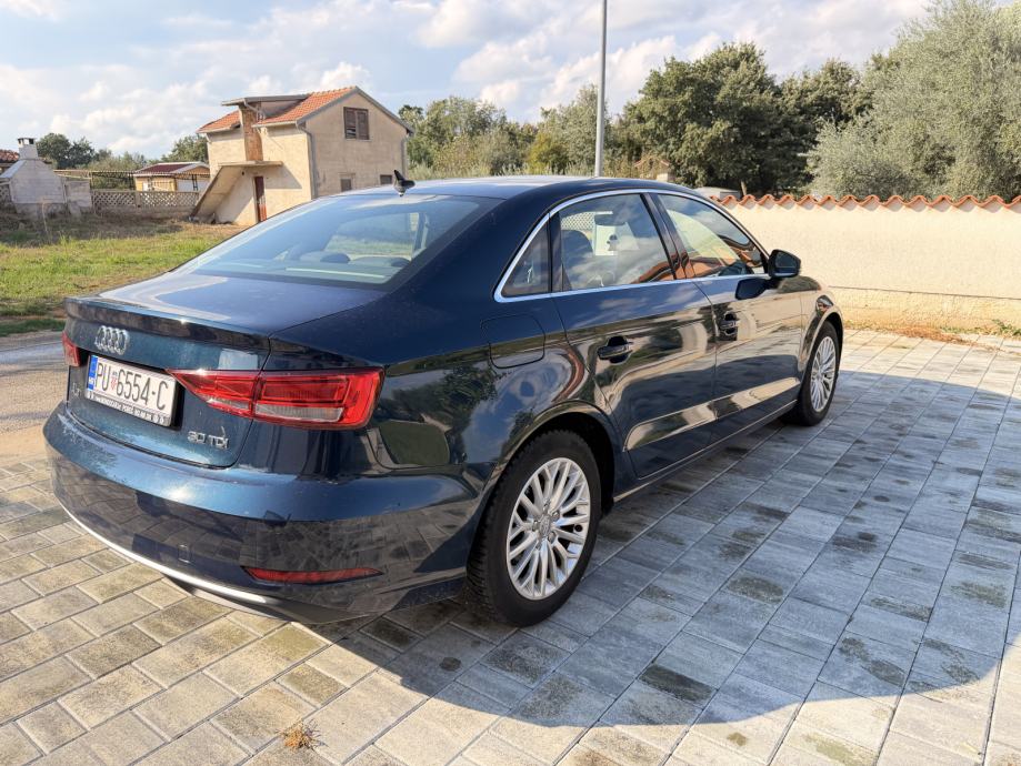 Audi A3 30 TDI Sedan limuzina S-tronic, fotografija 2