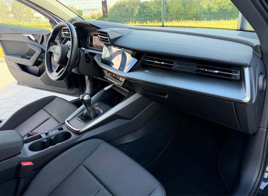 Audi A3 30 TDI*LIMUZINA*99.000KM*KAMERA*NAVI*KUKA, fotografija 13