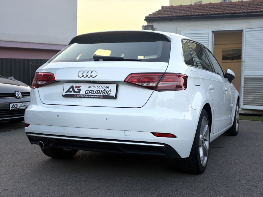 Audi A3 30 TDI Sportback *Top oprema* *Servisna* *Jamstvo*, fotografija 12