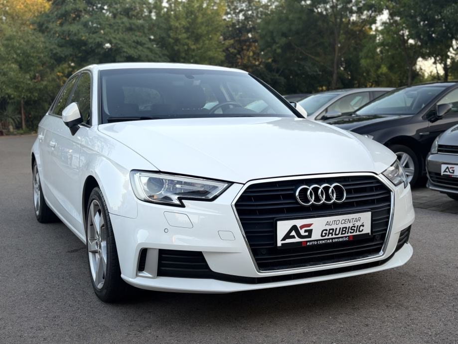 Audi A3 30 TDI Sportback *Top oprema* *Servisna* *Jamstvo*, fotografija 8