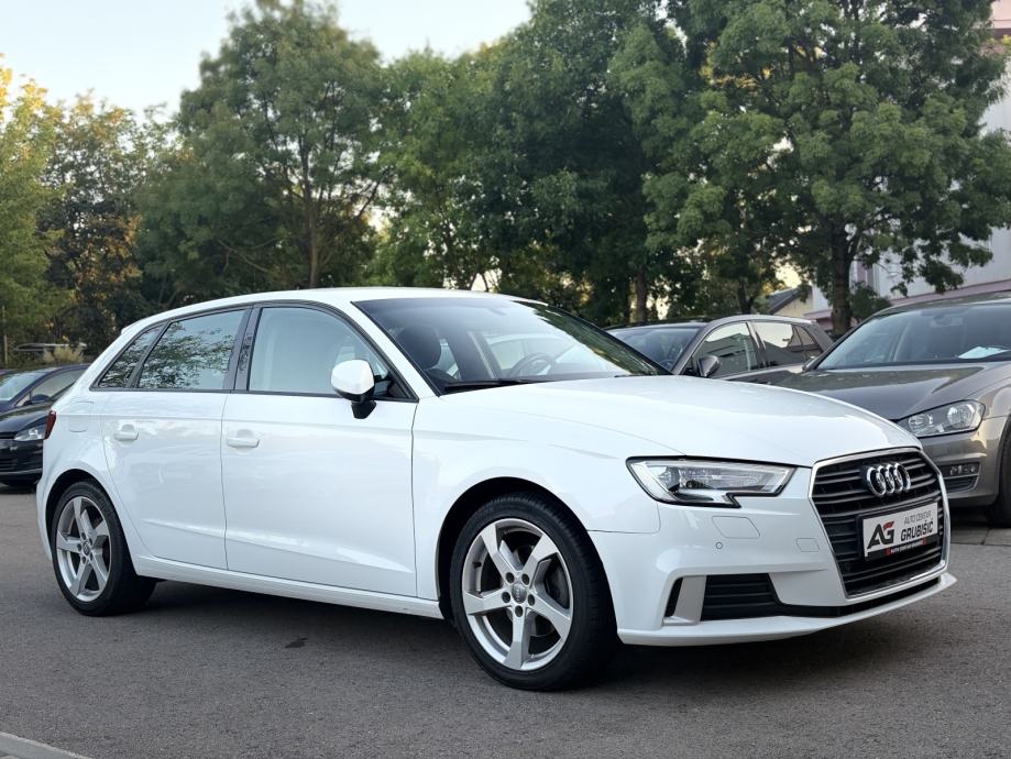 Audi A3 30 TDI Sportback *Top oprema* *Servisna* *Jamstvo*, fotografija 11