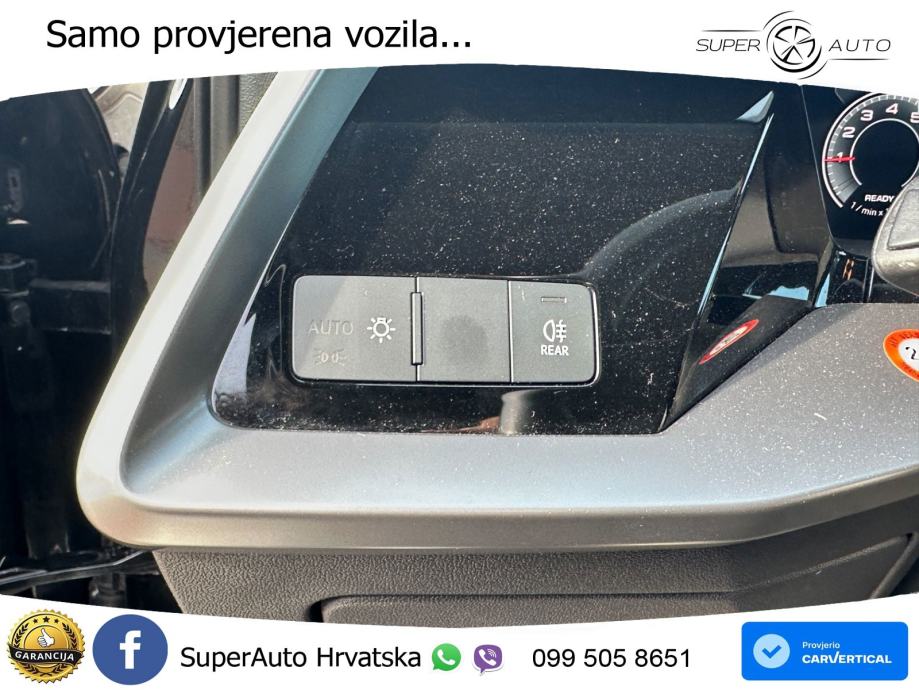 Audi A3 30 TFSI (110 KS) S line LED+GR SJED+ACC, fotografija 19