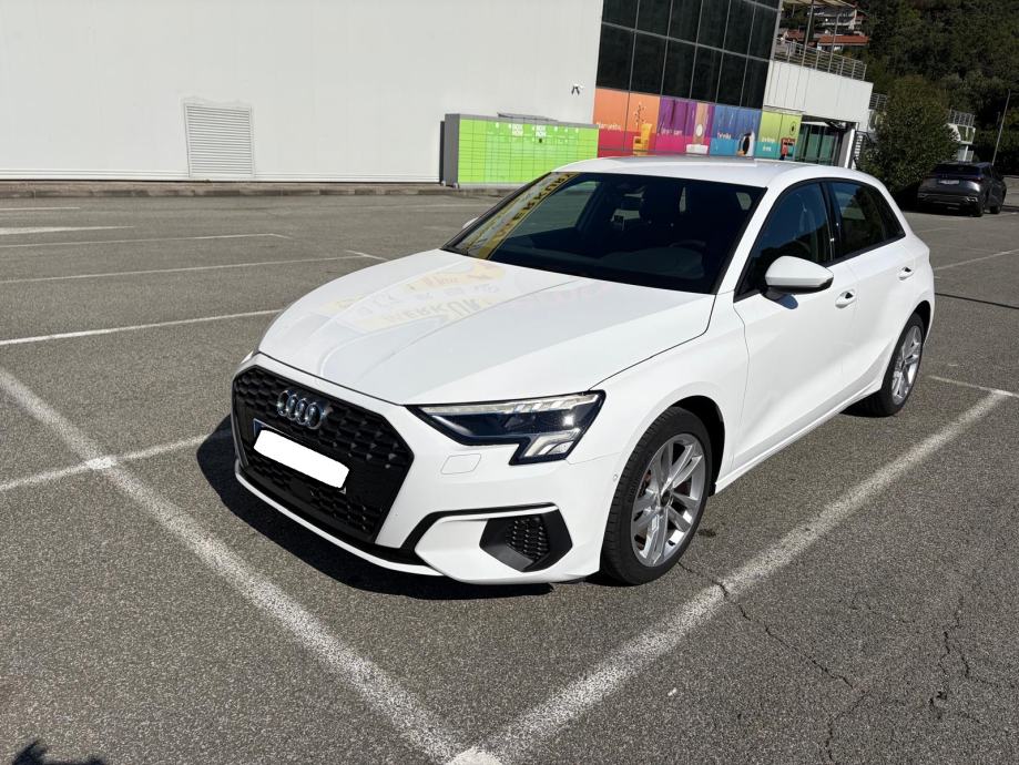 Audi A3 30 TFSI automatik, fotografija 4