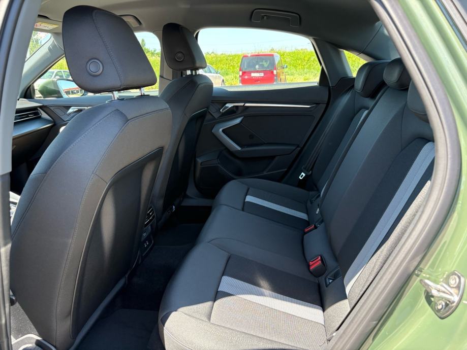Audi A3 Limousine 30 TFSI S line+ | kamera | automatik | jam. 2032, fotografija 11