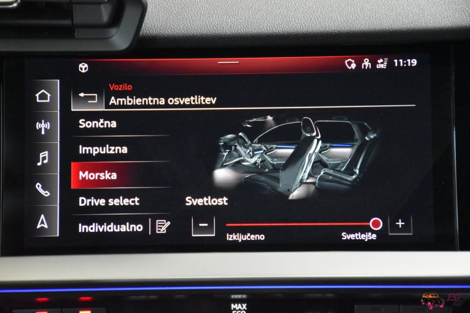 Audi A3 35 TDI 3xS-LINE HUD MATRIX ALU-19 KOŽA VIRTUAL, fotografija 11
