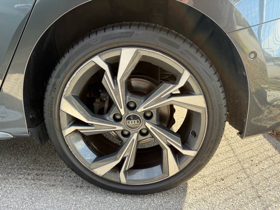 ***AUDI A3 35 TDI DSG u PDV-u*** 3X S LINE, MATRIX, AMBIENT, KEYLESS, fotografija 8