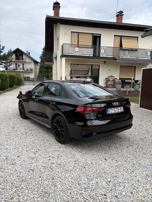 Audi A3 35 TFSI - LIMUZINA - 57.000KM - NOVA REG - ALU18 - NOVE GUME, fotografija 6