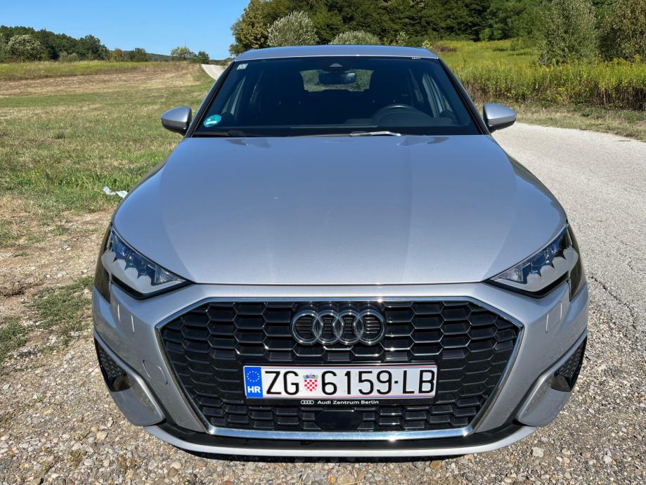 Audi A3 35 TFSI Sportback 110KW / S-TRONIC / VIRTUAL / LED / ACC / F1, fotografija 3