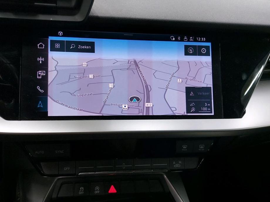 ⭐Audi A3 35 TFSI◽VIRTUAL COCKPIT◽LED◽LANE ASSIST◽JAMSTVO 12mj✔️⭐, fotografija 6
