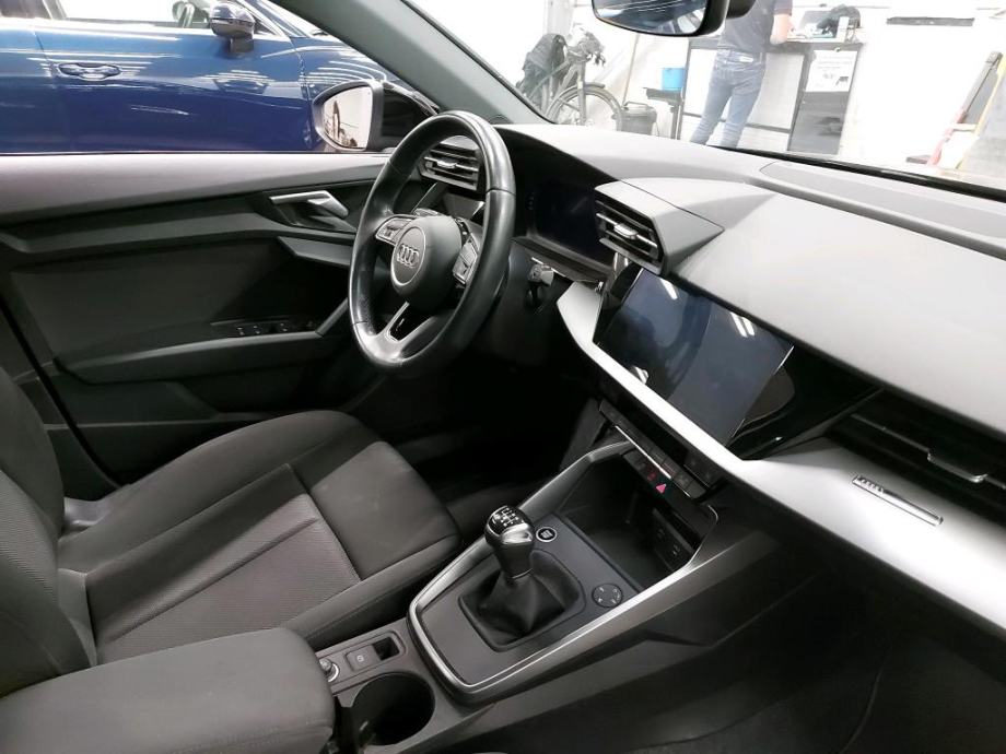 ⭐Audi A3 35 TFSI◽VIRTUAL COCKPIT◽LED◽LANE ASSIST◽JAMSTVO 12mj✔️⭐, fotografija 3