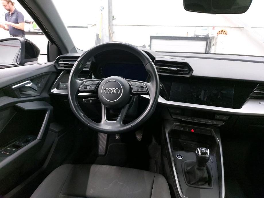 ⭐Audi A3 35 TFSI◽VIRTUAL COCKPIT◽LED◽LANE ASSIST◽JAMSTVO 12mj✔️⭐, fotografija 7