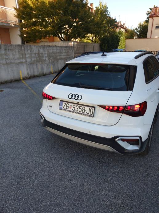 Audi A3 A3 allstreet 35TFSI S tr automatik, fotografija 3