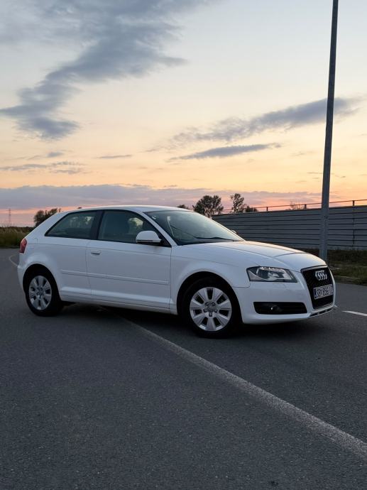Audi A3 coupe, fotografija 2