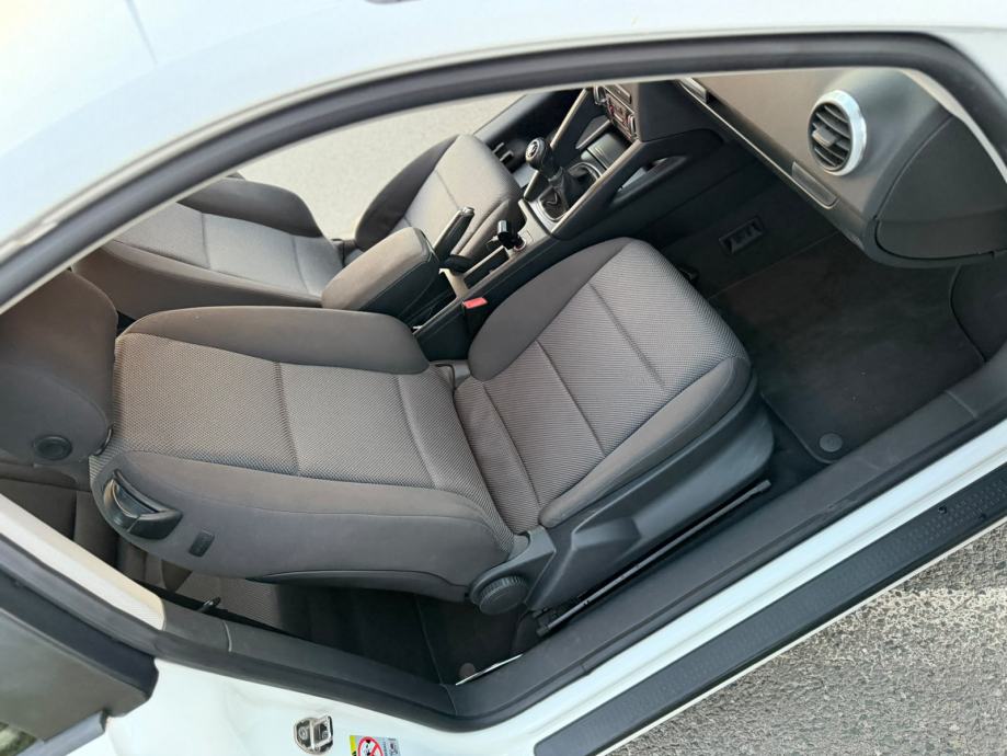 Audi A3 coupe, fotografija 16